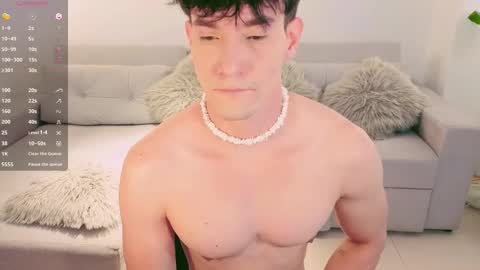 Snapshot of neythan__blaze chatting on 28, 10, 2025   online show from 28, 10, 2025