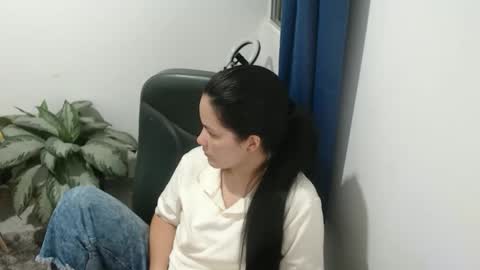 nezuko_sweet online show from 9, 3, 2026