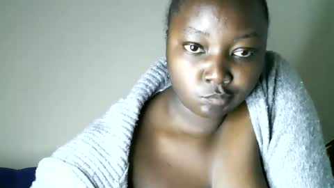 Snapshot of nge387170 chatting on 7, 7, 2026 nge387170 online show from 7, 7, 2026