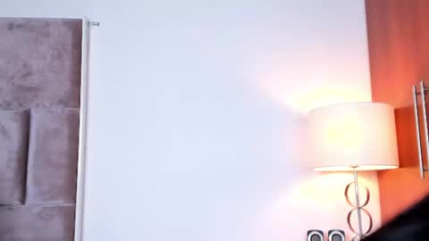 Snapshot of nia_bunny chatting on 23, 6, 2026 Nia online show from 23, 6, 2026