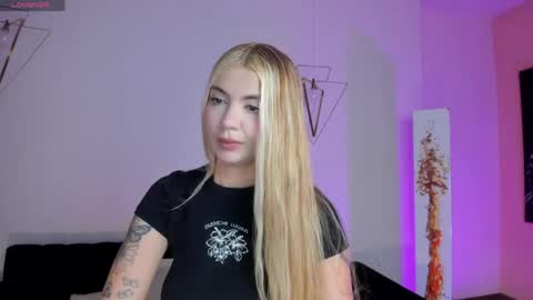SQUIRTER DOLL    online show from 6, 6, 2026