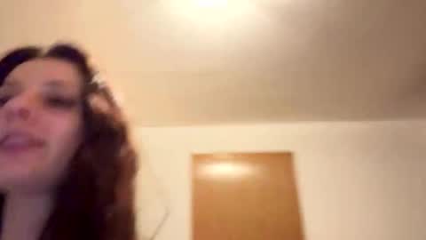 Niccolle  Nic online show from 2, 4, 2026