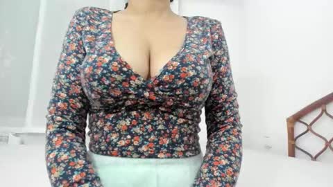 Sfora online show from 7, 1, 2026