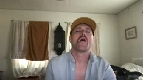 Snapshot of nicebuttniceguy chatting on 30, 5, 2026 NiceButtNiceGuy online show from 30, 5, 2026