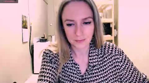Snapshot of nicekat chatting on 30, 6, 2026 Kathrine online show from 30, 6, 2026