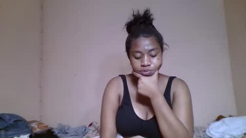 Snapshot of nicelly01 chatting on 31, 5, 2026 nicelly01 online show from 31, 5, 2026