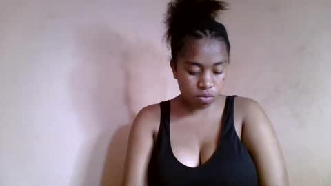 nicelly01 online show from 28, 7, 2026