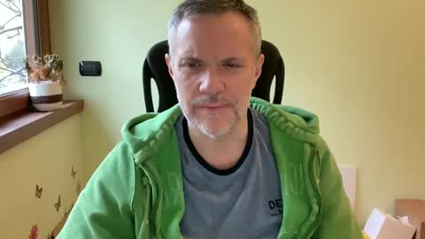 Snapshot of niceshy_71 chatting on 19, 12, 2024 Andrew online show from 19, 12, 2024