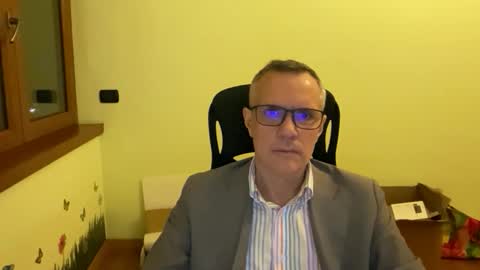 Snapshot of niceshy_71 chatting on 23, 10, 2025 Andrew online show from 23, 10, 2025