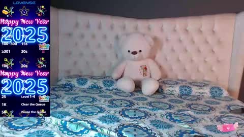 Nichole online show from 3, 1, 2025