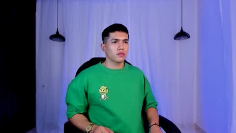 nick fenix online show from 16, 4, 2026