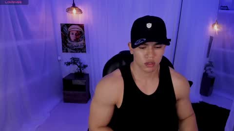 nick fenix online show from 3, 6, 2026