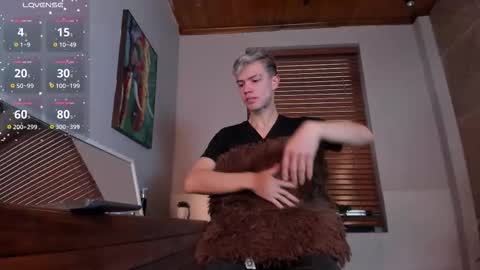 Nick  online show from 3, 11, 2025