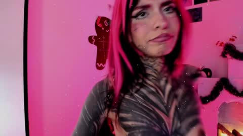 Snapshot of nicki_1 chatting on 3, 1, 2025 Help me reach 100 thumbs up online show from 3, 1, 2025