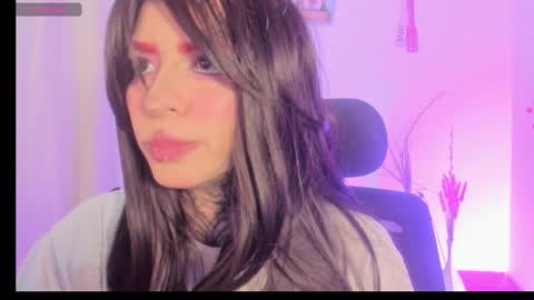 Snapshot of nicki_1 chatting on 5, 10, 2025 Help me reach 100 thumbs up online show from 5, 10, 2025