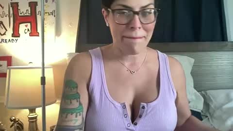 Nicki Marie online show from 14, 12, 2024