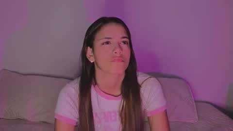 Snapshot of nicky_and_blake chatting on 7, 12, 2024 nicky and blake online show from 7, 12, 2024