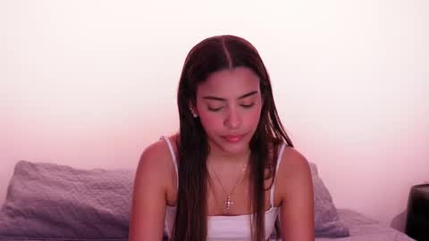 Snapshot of nicky_and_blake chatting on 1, 3, 2025 nicky and blake online show from 1, 3, 2025