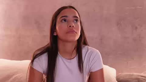 Snapshot of nicky_and_blake chatting on 15, 9, 2025 nicky and blake online show from 15, 9, 2025