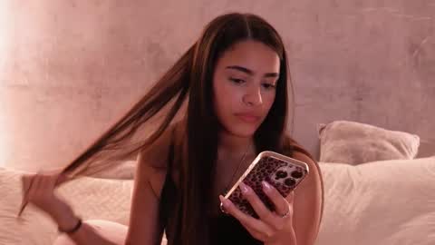 Snapshot of nicky_and_blake chatting on 24, 9, 2025 nicky and blake online show from 24, 9, 2025