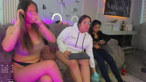 nicky_as online show from 20, 2, 2026