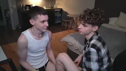 Nicki  Danny online show from 22, 9, 2025