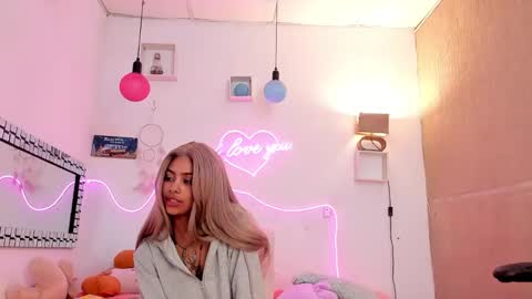 nicky_teem online show from 6, 3, 2025