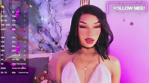 Snapshot of nickynoa chatting on 2, 5, 2026 Nicky online show from 2, 5, 2026