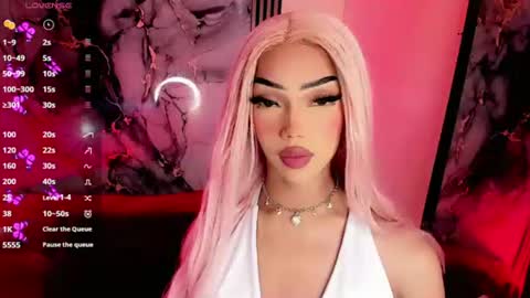 Snapshot of nickynoa chatting on 23, 7, 2026 Nicky online show from 23, 7, 2026