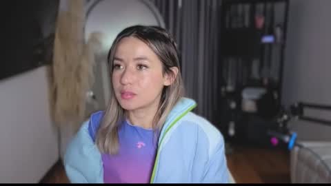 Snapshot of nickywindsor chatting on 6, 1, 2026 Nicky online show from 6, 1, 2026