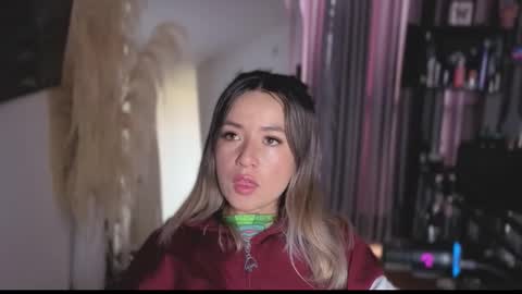 Snapshot of nickywindsor chatting on 9, 1, 2026 Nicky online show from 9, 1, 2026