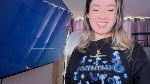 Snapshot of nickywindsor chatting on 1, 4, 2026 Nicky online show from 1, 4, 2026