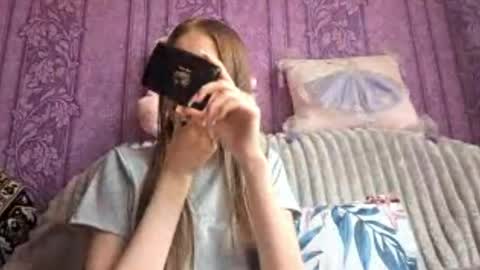 Snapshot of nickyzahl chatting on 30, 5, 2026 Emily online show from 30, 5, 2026