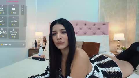 Snapshot of nicol_alvarez chatting on 20, 9, 2025 Nicol Alvarez online show from 20, 9, 2025