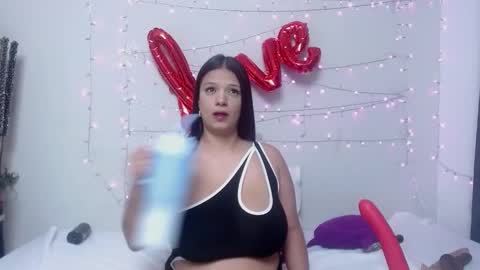 Snapshot of nicol_love0 chatting on 3, 3, 2025 Nicol online show from 3, 3, 2025