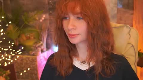 Nicol Moonn online show from 25, 2, 2026