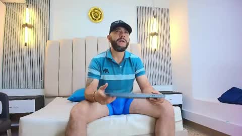 Snapshot of nicolas_cray chatting on 19, 5, 2026 NICOLAS online show from 19, 5, 2026