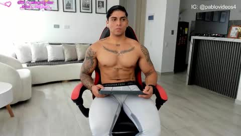 nicolas_montoya online show from 5, 1, 2026