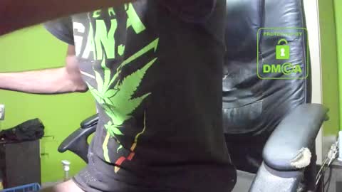 L. Nicolas online show from 8, 10, 2025