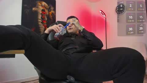 Nicolas Fellener online show from 5, 10, 2025