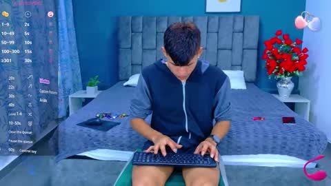 nicolastorres__ online show from 22, 10, 2025