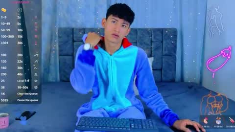 Snapshot of nicolastorres__ chatting on 13, 6, 2026 nicolastorres__ online show from 13, 6, 2026