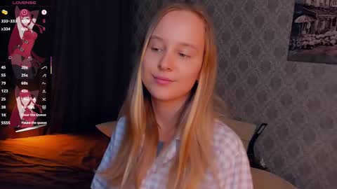 Nicoletta online show from 30, 9, 2025