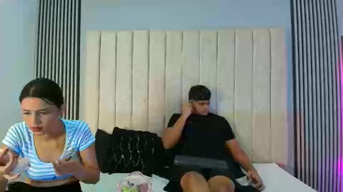 nicole_and_thiago online show from 11, 9, 2025
