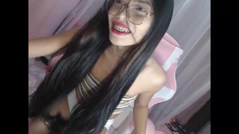 Snapshot of nicole_ashley69 chatting on 6, 1, 2026 nicole_ashley69 online show from 6, 1, 2026