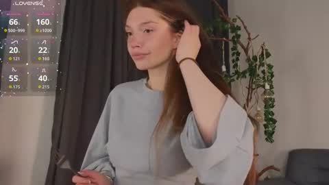 Snapshot of nicole_broown chatting on 27, 6, 2026 Nicole online show from 27, 6, 2026