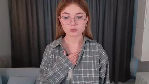 Nicole online show from 12, 10, 2025