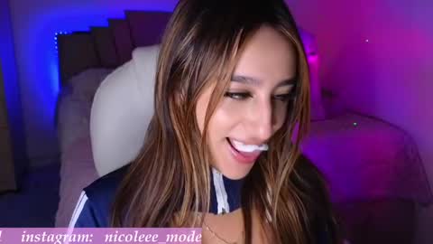 Snapshot of nicole_edwards chatting on 26, 5, 2026 Nicole online show from 26, 5, 2026
