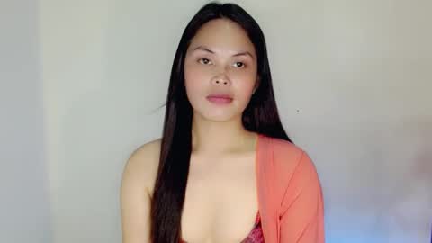 nicole_kiss01 online show from 6, 1, 2025
