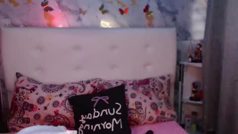 Snapshot of nicole_lewlls chatting on 16, 2, 2026 Nicole online show from 16, 2, 2026